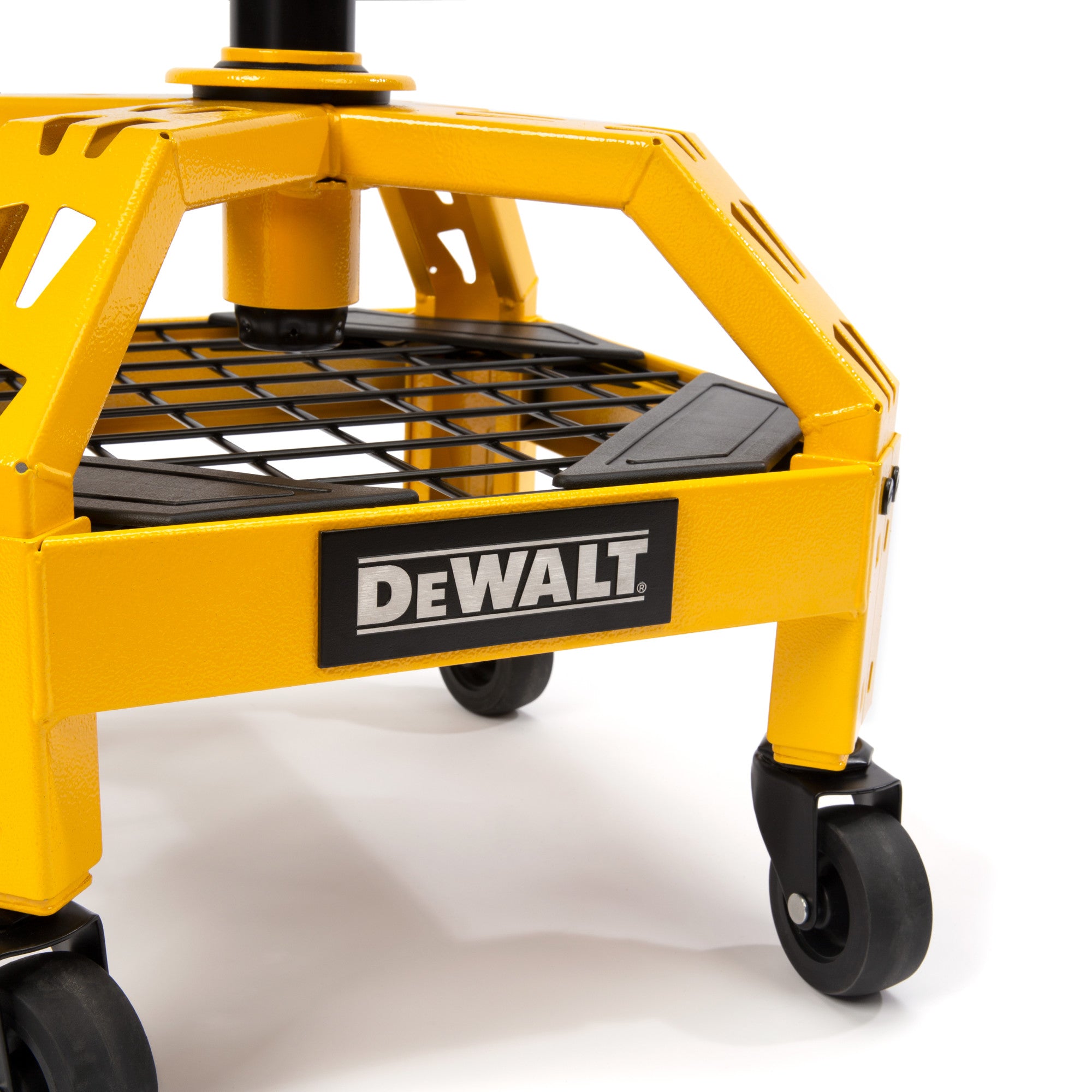 Dewalt Adjustable Shop Stool With Casters Dewalt Shelving